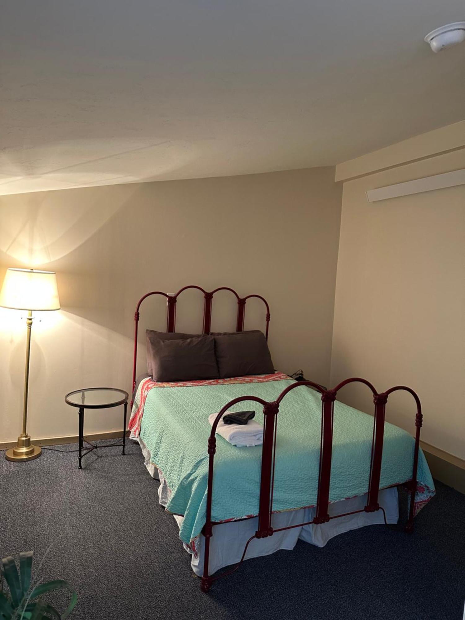 Inn The Clouds Hostel & Inn Leadville Phòng bức ảnh
